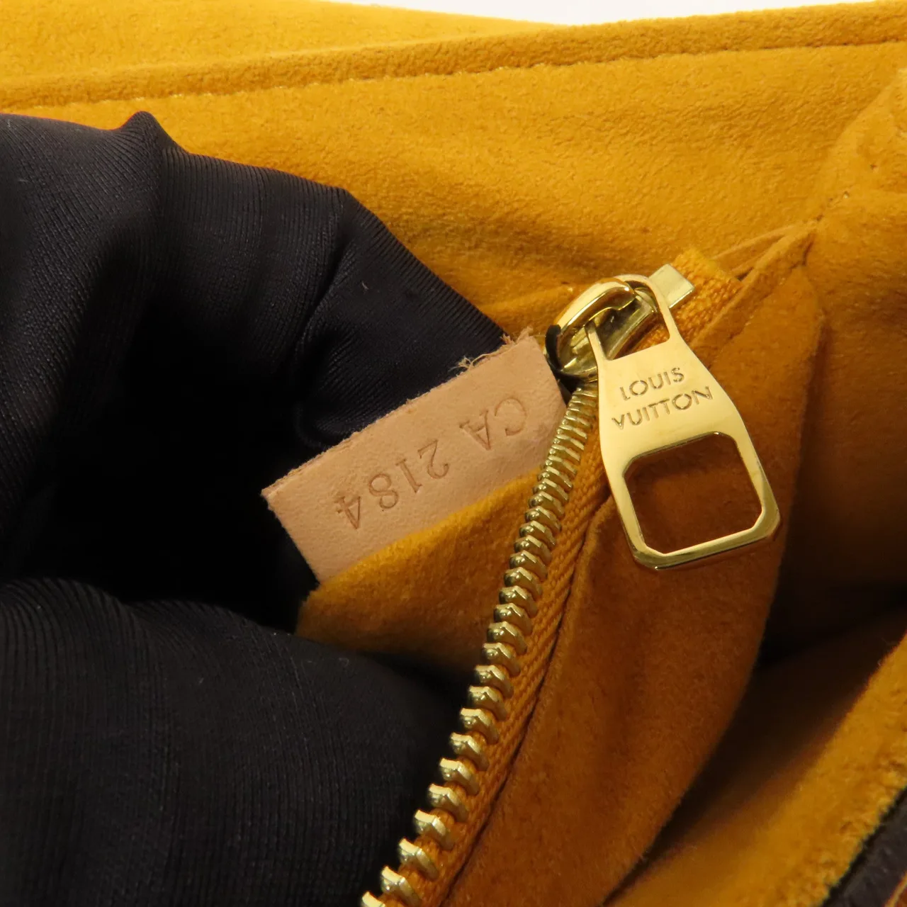 LOUIS VUITTON Pallas M41246 肩背包 塗層帆布 棕色 / 黃色 / Yellow 塗層帆布 中古品A - 縮圖 16