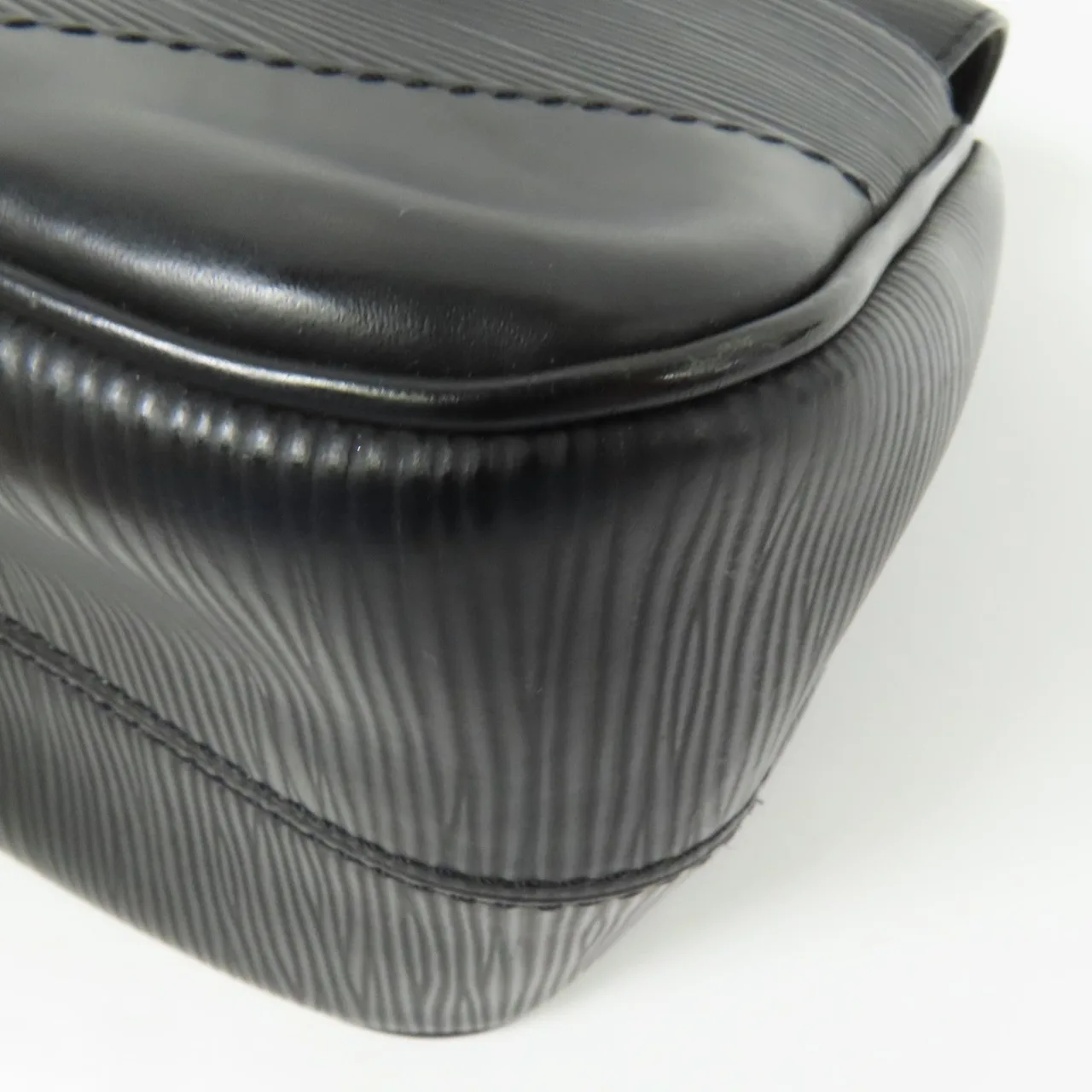 LOUIS VUITTON M58822 手提包 牛皮 黑色 牛皮 中古品B - 縮圖 14