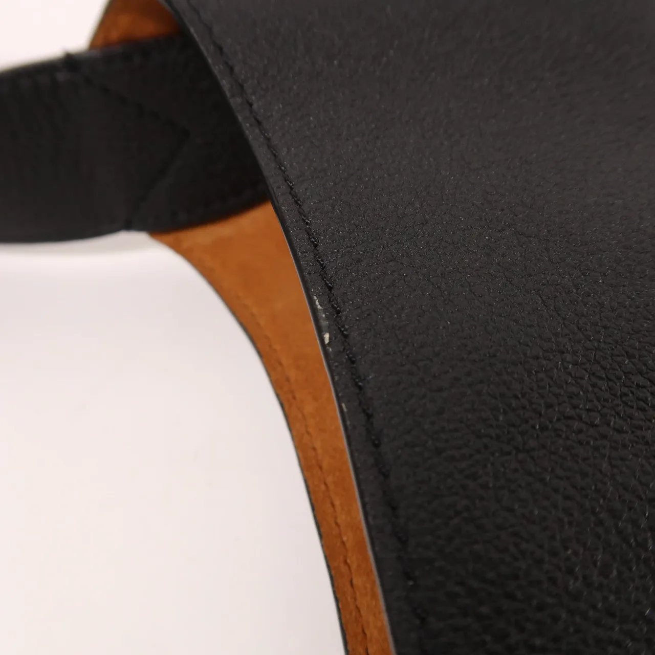 LOUIS VUITTON Low Key Hobo M25352 肩背包 牛皮 黑色 / Black 牛皮 中古品A - 縮圖 16