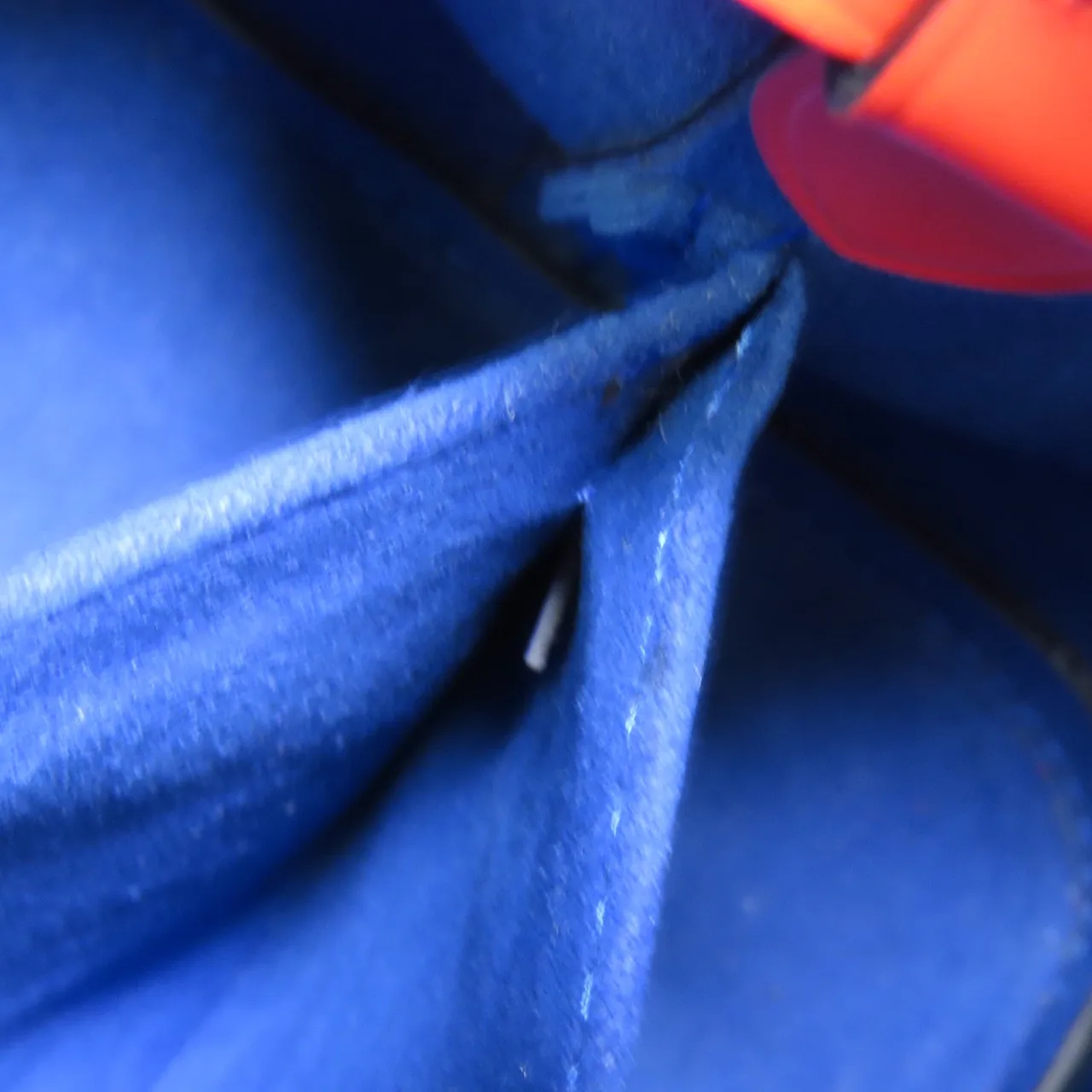 LOUIS VUITTON NeoNoe M40156 兩用包 牛皮 黑色 / 紅色 牛皮 中古品A - 縮圖 12