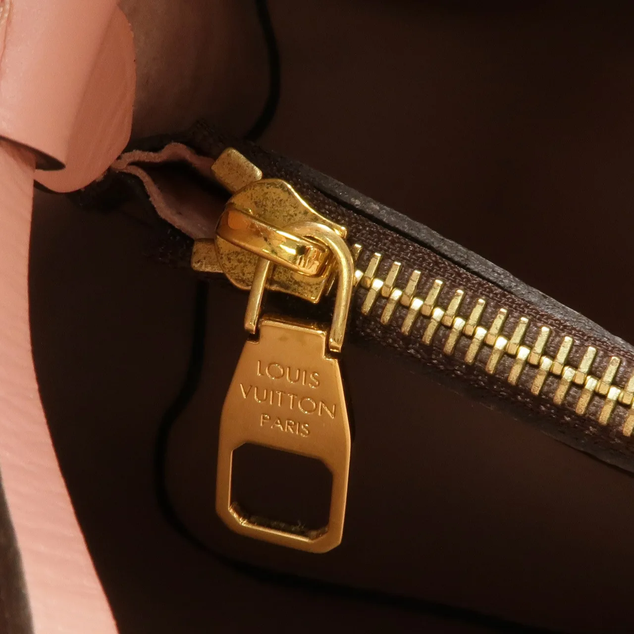 LOUIS VUITTON NeoNoe M44020 肩背包 塗層帆布 棕色 / 粉色 塗層帆布 中古品A - 縮圖 17