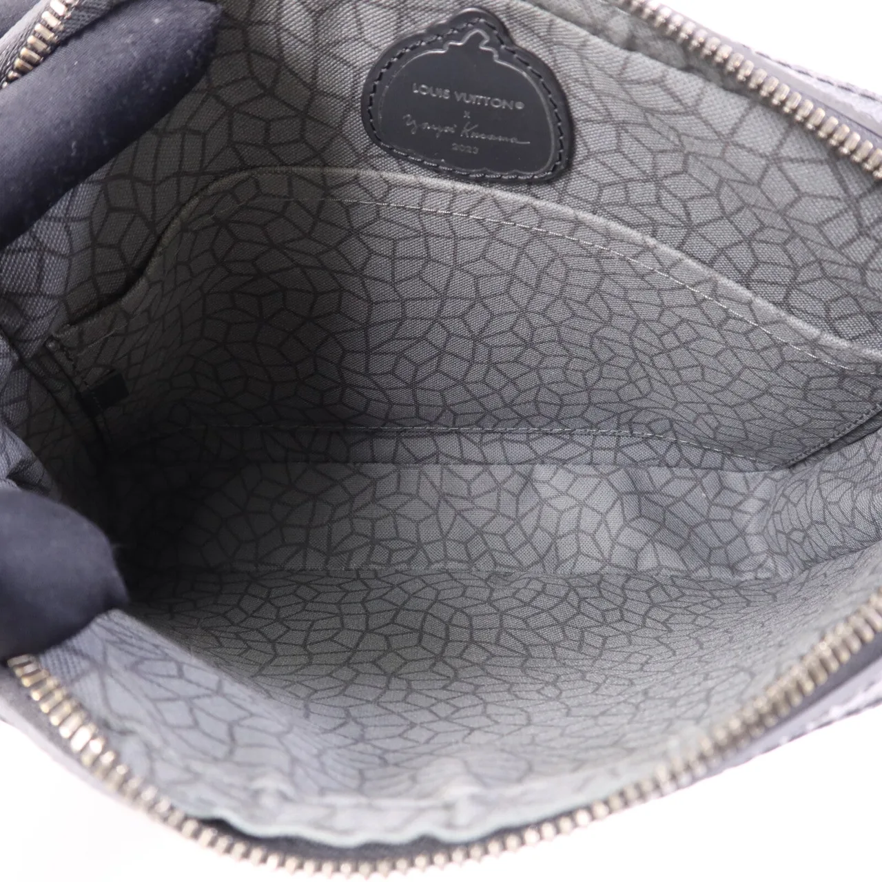 LOUIS VUITTON M46435 肩背包 塗層帆布 黑色 / 灰色 / Black/Grey 塗層帆布 中古品A - 縮圖 5