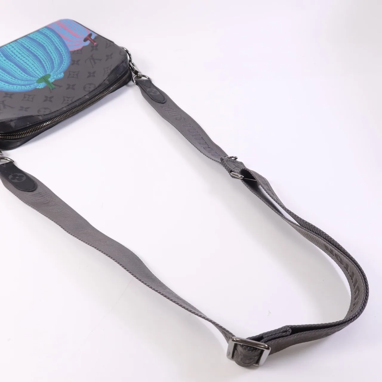 LOUIS VUITTON M46435 肩背包 塗層帆布 黑色 / 灰色 / Black/Grey 塗層帆布 中古品A - 縮圖 8