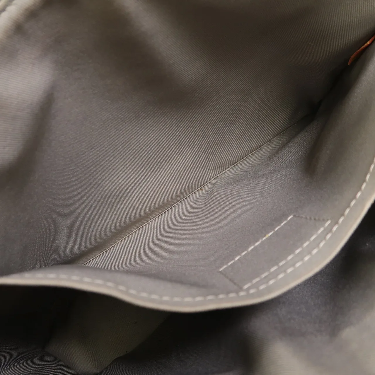 LOUIS VUITTON M63240 Clutch Canvas 綠色 Canvas Rank C - Thumbnail 6