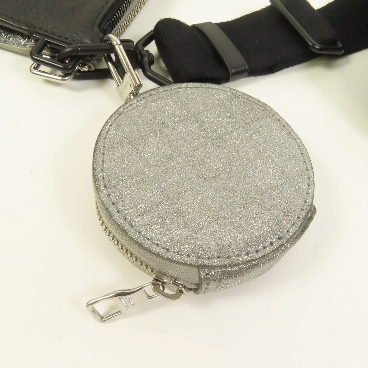 LOUIS VUITTON Trio Pouch M59682 Shoulder Bag Leather 銀色 / 黑色 Leather Rank A - Thumbnail 8