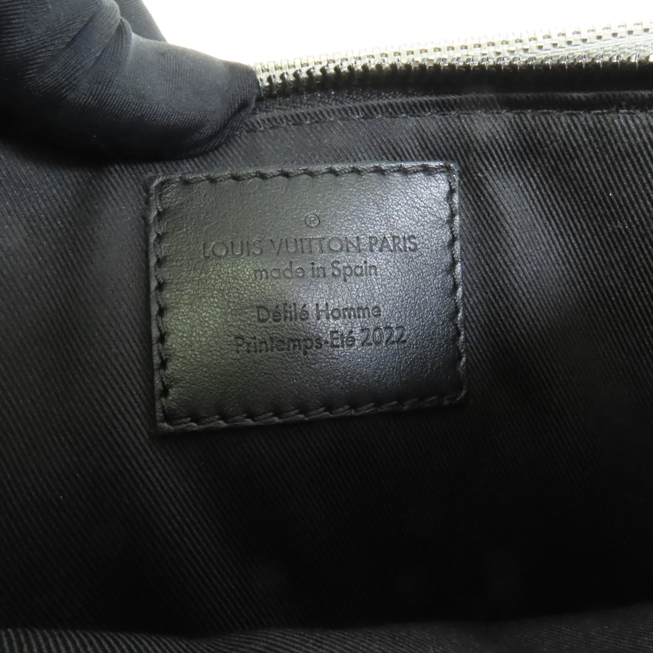 LOUIS VUITTON Trio Pouch M59682 Shoulder Bag Leather 銀色 / 黑色 Leather Rank A - Thumbnail 11