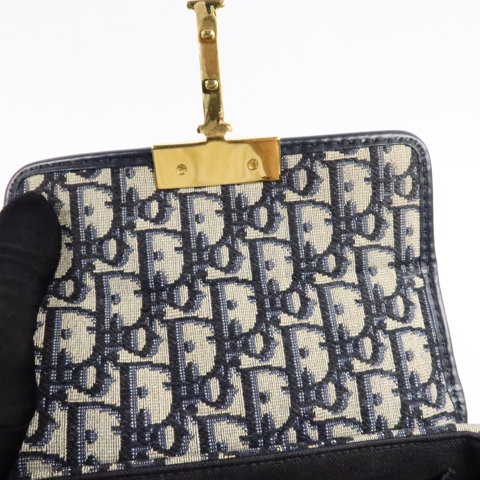 LOUIS VUITTON Montaigne M9204UTZQ 肩背包 帆布 16