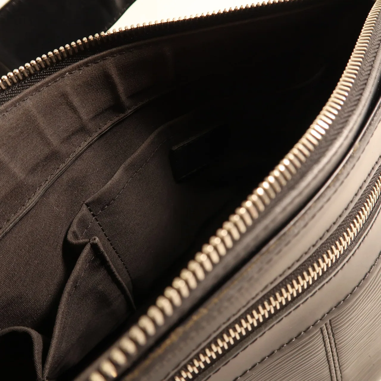 LOUIS VUITTON M59282 肩背包 牛皮 黑色 / Black 牛皮 中古品A - 縮圖 5