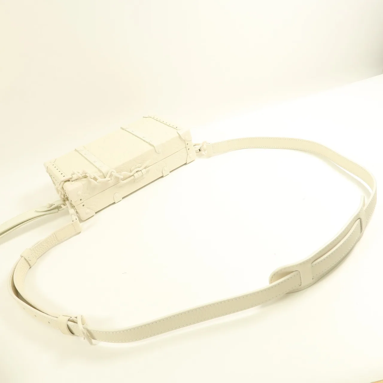 LOUIS VUITTON Trunk M20153 肩背包 塗層帆布 白色 / White 塗層帆布 中古品A - 縮圖 9