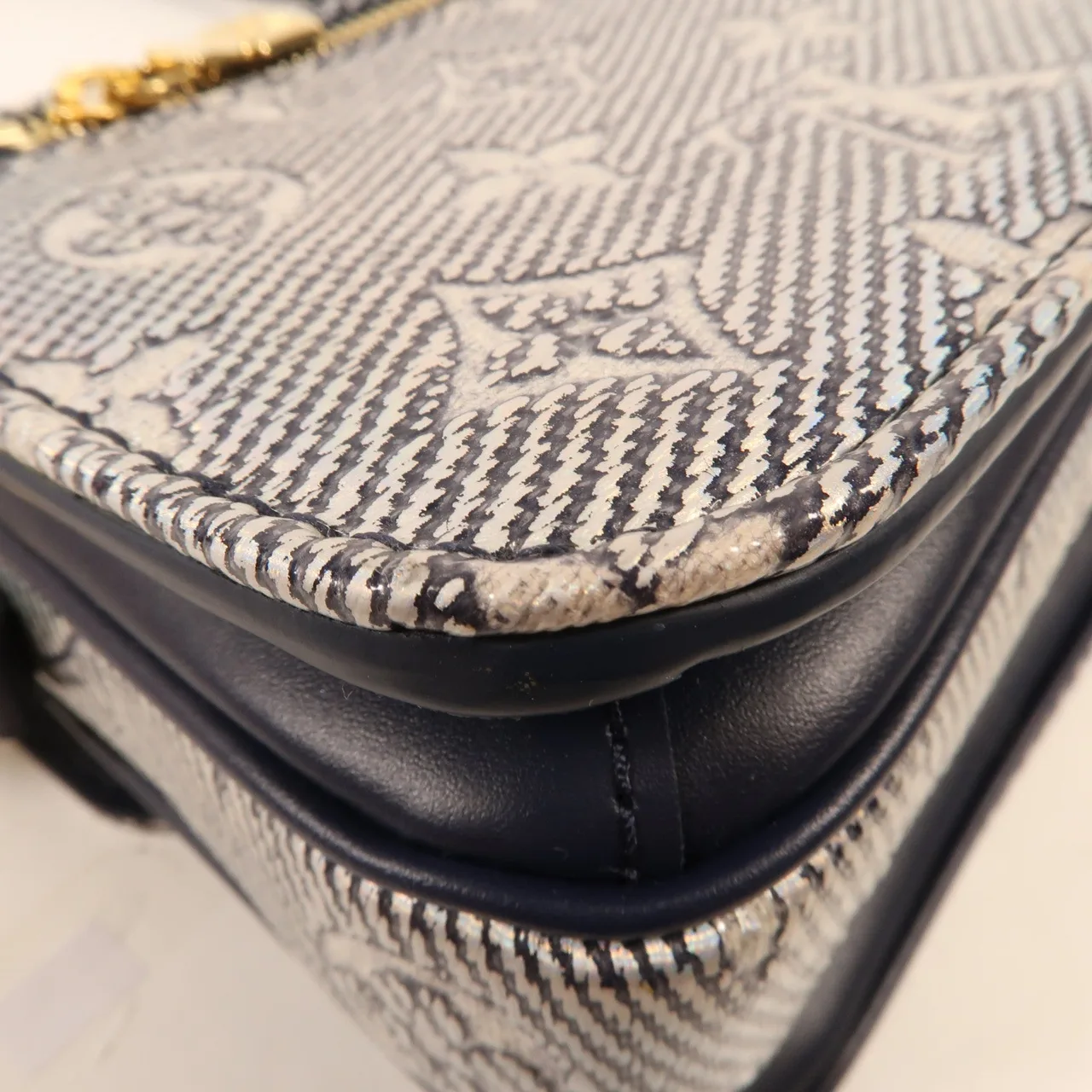 LOUIS VUITTON Pochette Metis M22834 兩用包 塗層帆布 藍色 / Blue 塗層帆布 中古品A - 縮圖 8