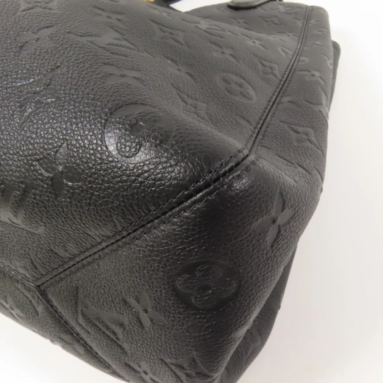 LOUIS VUITTON M25860 肩背包 牛皮 黑色 / Black 牛皮 中古品A - 縮圖 12