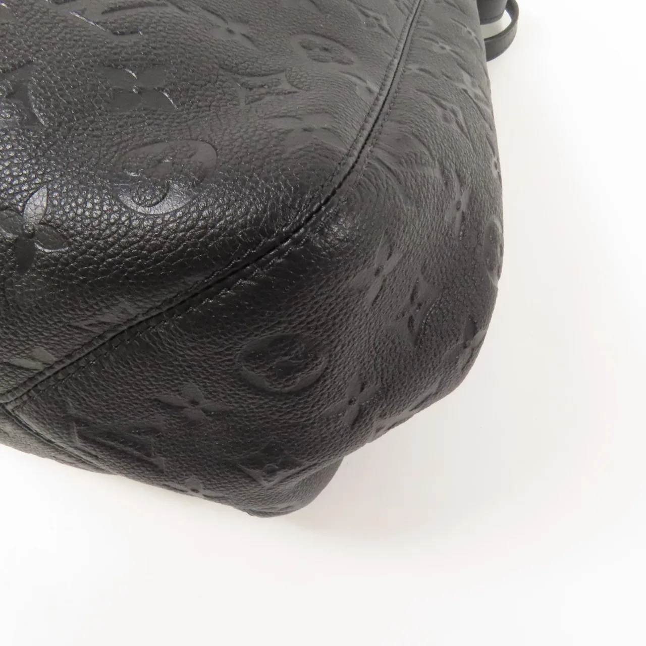 LOUIS VUITTON M25860 肩背包 牛皮 黑色 / Black 牛皮 中古品A - 縮圖 14