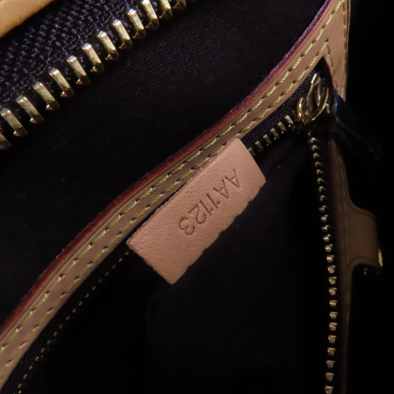 LOUIS VUITTON Brea M91619 兩用包 enamel 波爾多系列 enamel 中古品B - 縮圖 7