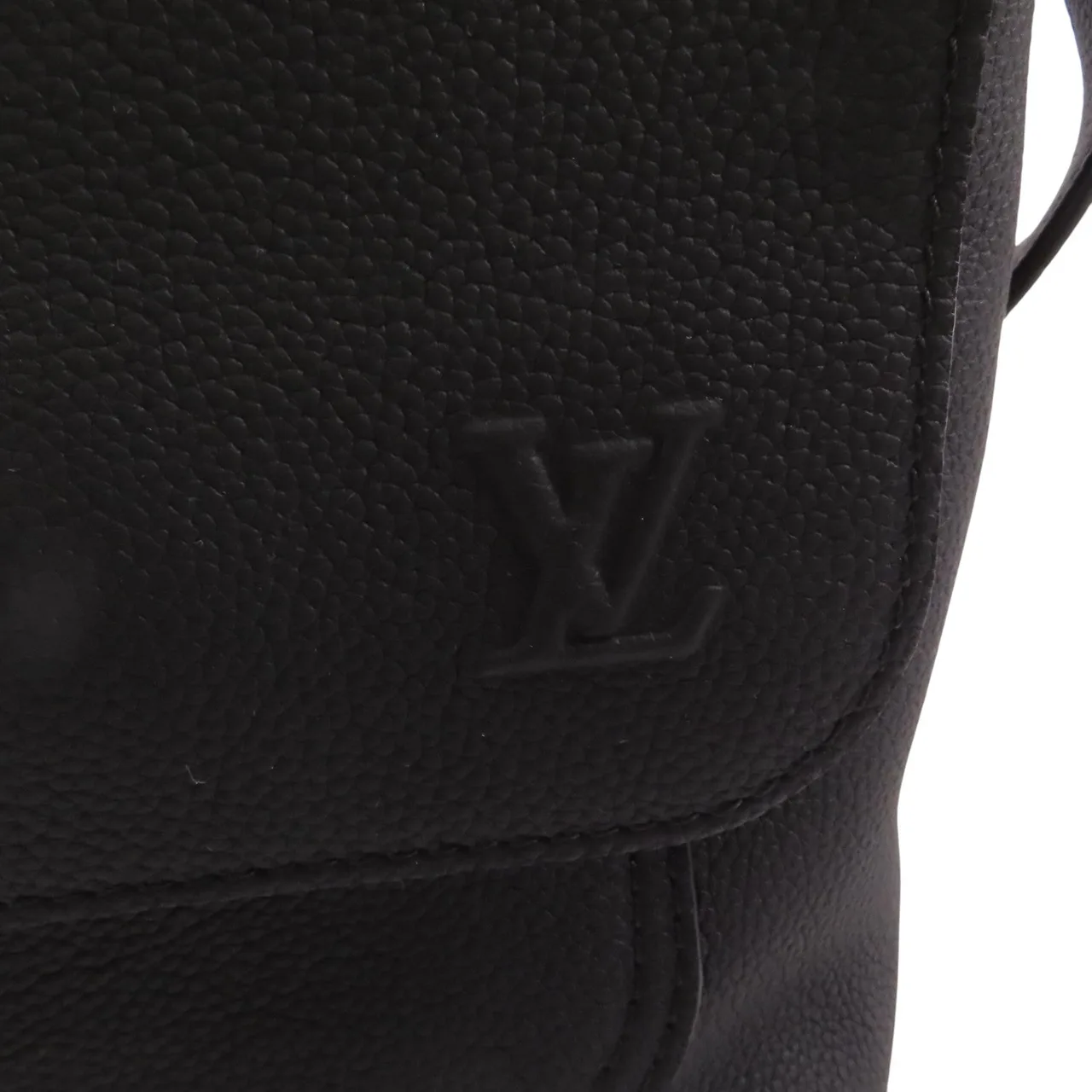 LOUIS VUITTON M15268 Shoulder Bag Calfskin 黑色 / Black Calfskin Rank A - Thumbnail 15