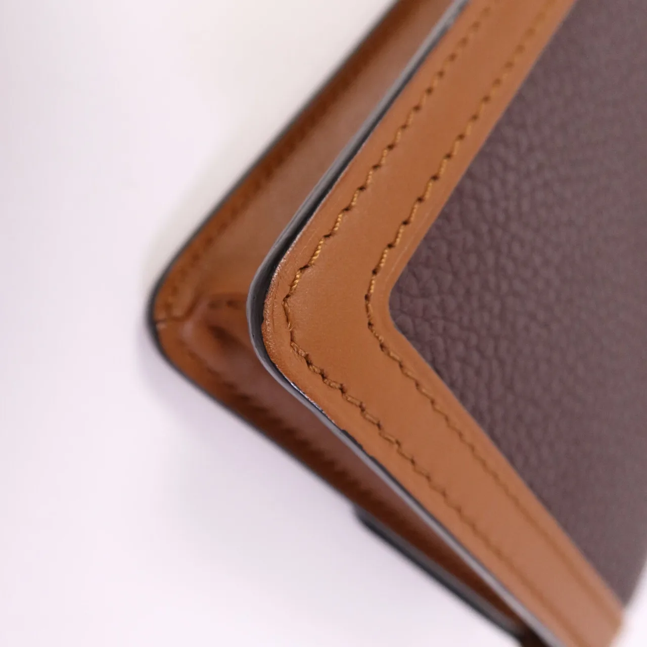 LOUIS VUITTON Dauphine M58881 Belt Bag Calfskin 棕色 / 白色 Calfskin Rank A - Thumbnail 12