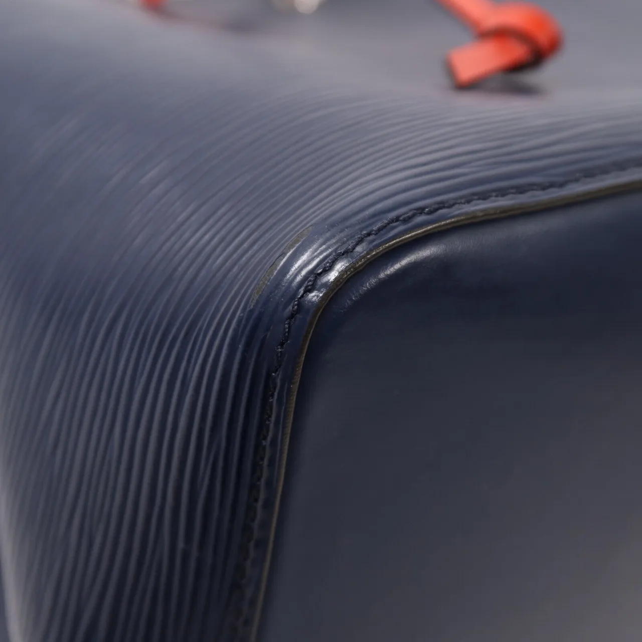 LOUIS VUITTON NeoNoe M54367 2-Way Bag Calfskin 海軍藍 / 紅色 / Navy/Red Calfskin Rank B - Thumbnail 12