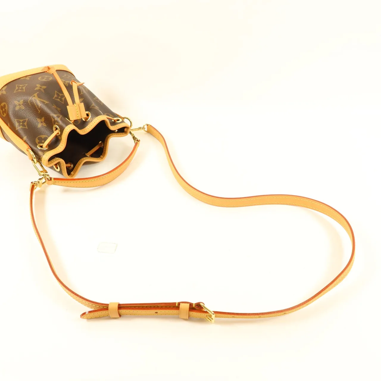 LOUIS VUITTON Nano Noe M81266 兩用包 塗層帆布 棕色 塗層帆布 中古品A - 縮圖 5