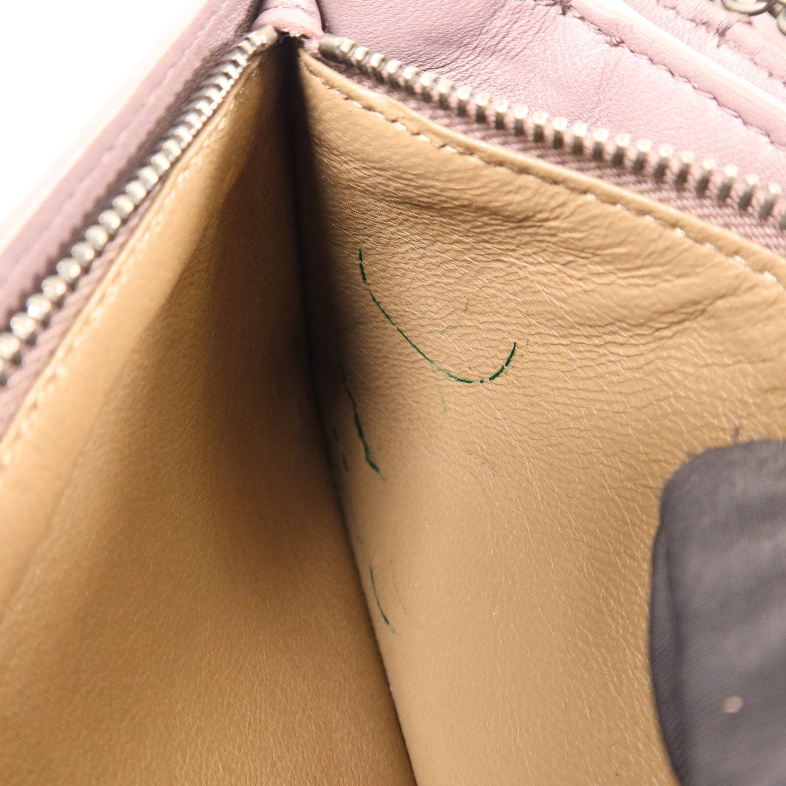 LOUIS VUITTON Shoulder Bag Lambskin 17