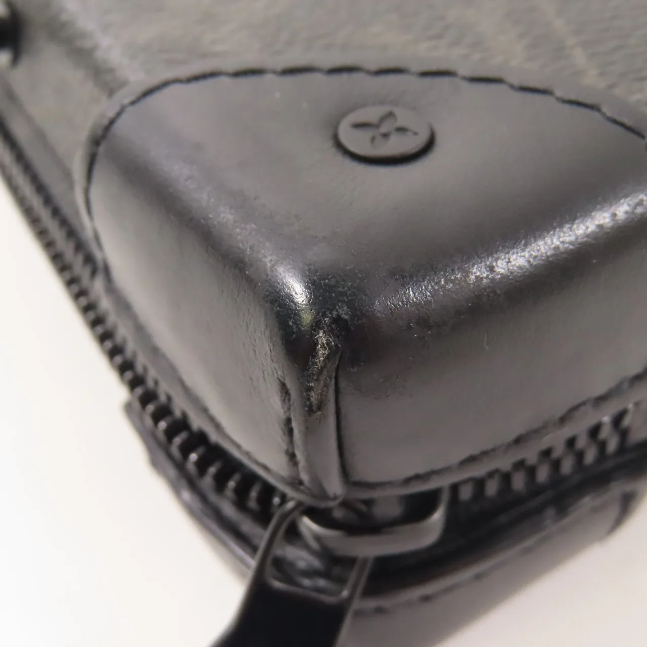 LOUIS VUITTON Soft Trunk M69838 肩背包 塗層帆布 黑色 / Black 塗層帆布 中古品B - 縮圖 11