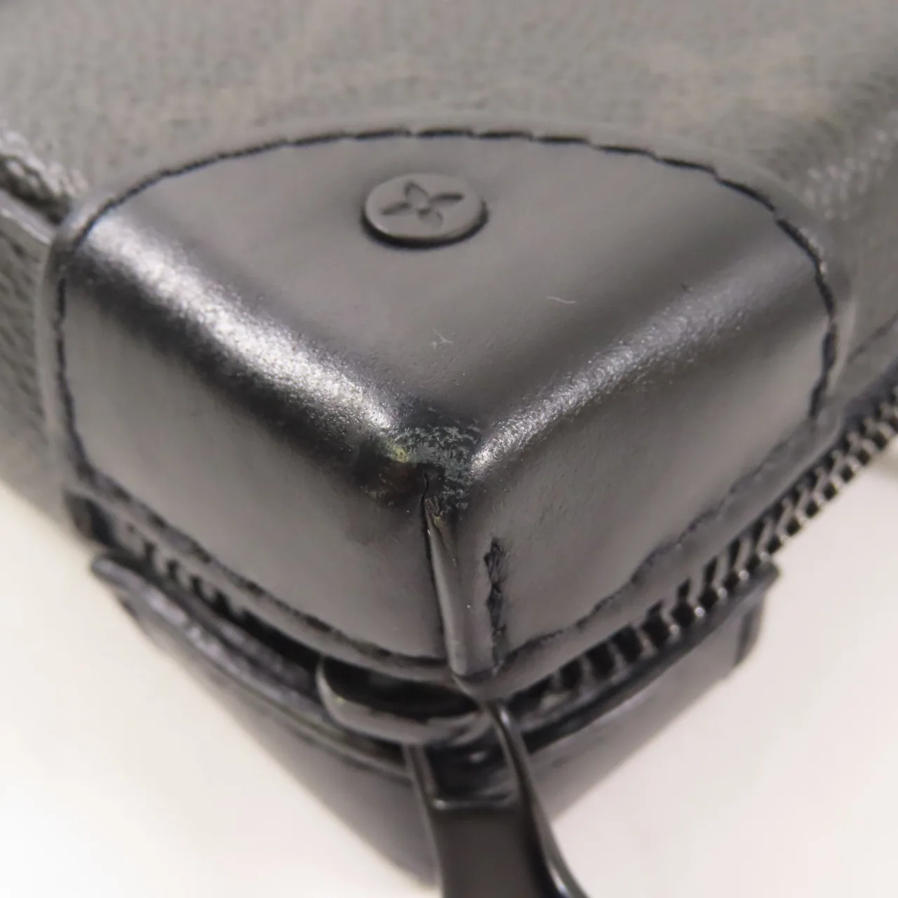 LOUIS VUITTON Soft Trunk M69838 肩背包 塗層帆布 黑色 / Black 塗層帆布 中古品B - 縮圖 12
