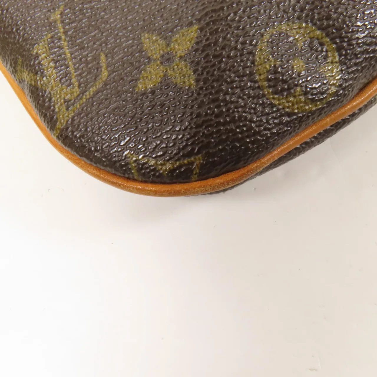 LOUIS VUITTON Pochette Bosphore M40044 肩背包 塗層帆布 棕色 塗層帆布 中古品B - 縮圖 15