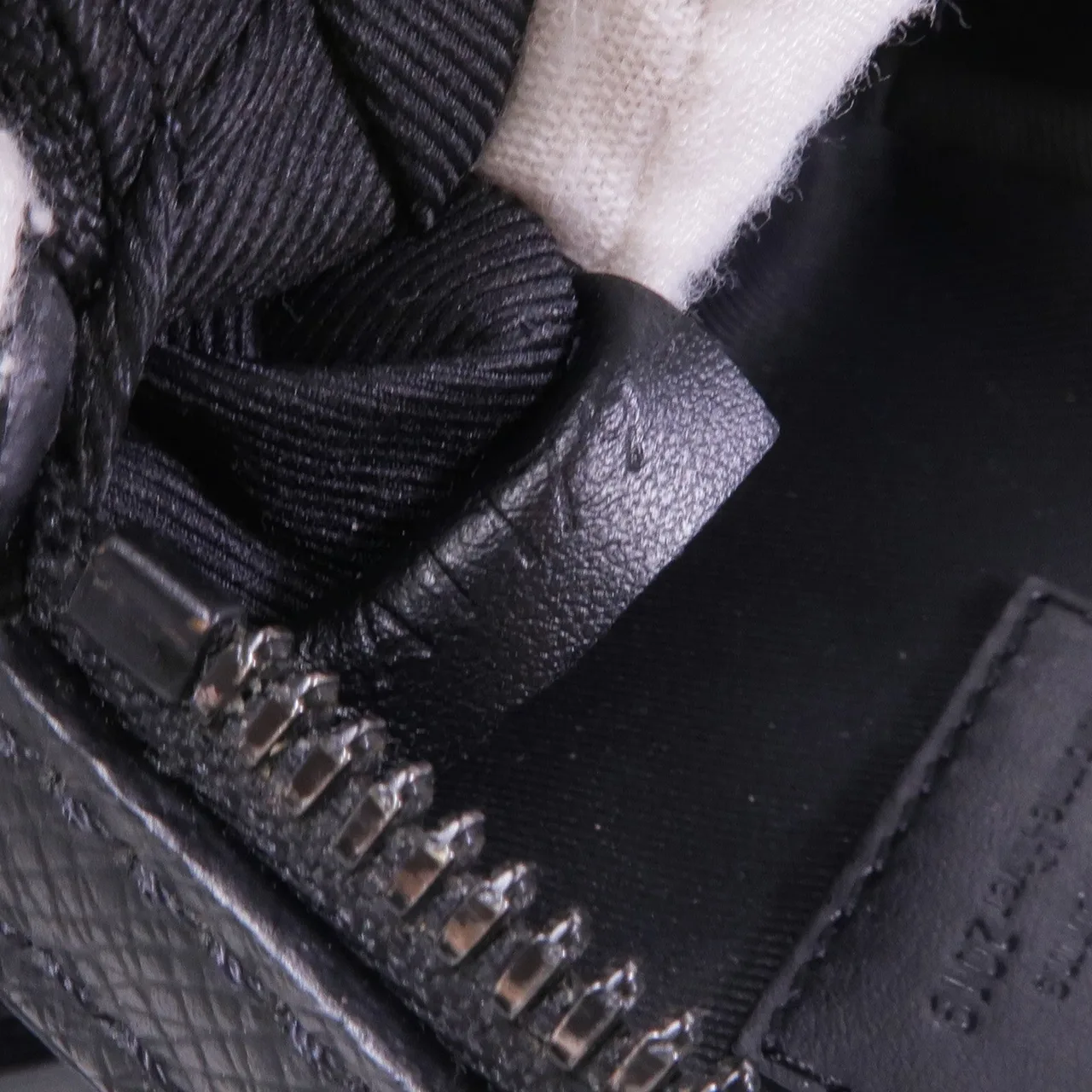 LOUIS VUITTON Danube M30332 肩背包 牛皮 黑色 / Black 牛皮 中古品A - 縮圖 13