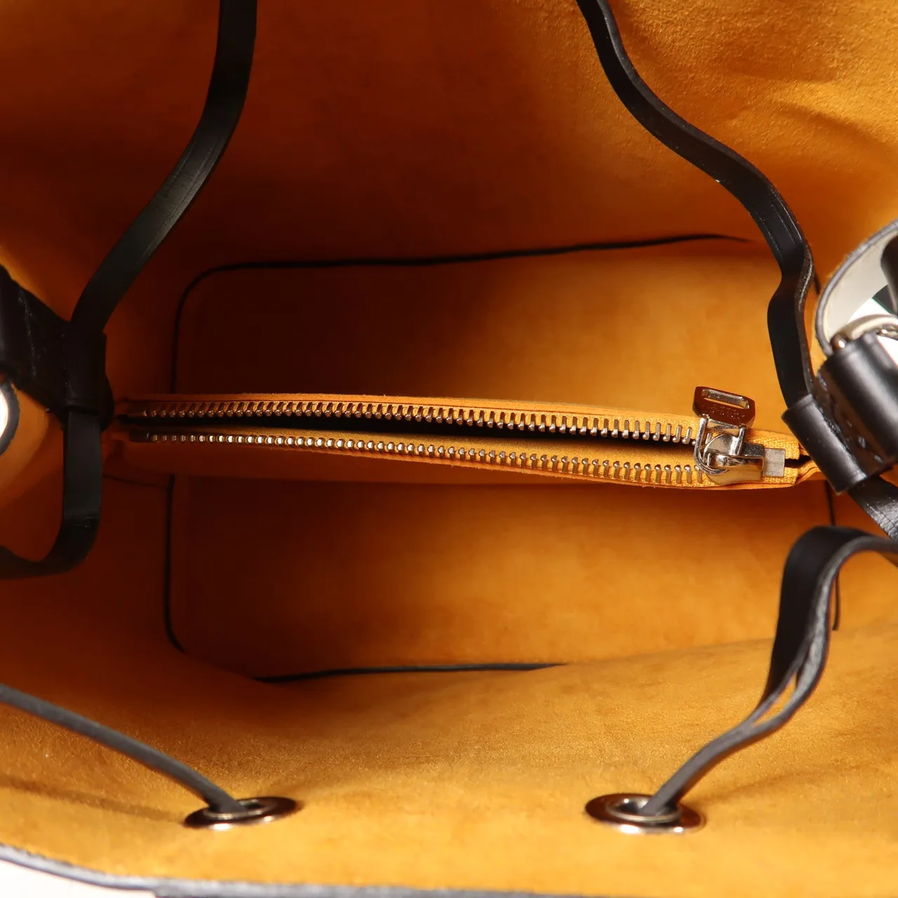 LOUIS VUITTON NeoNoe M52163 兩用包 皮革 白色 / White 皮革 中古品A - 縮圖 5