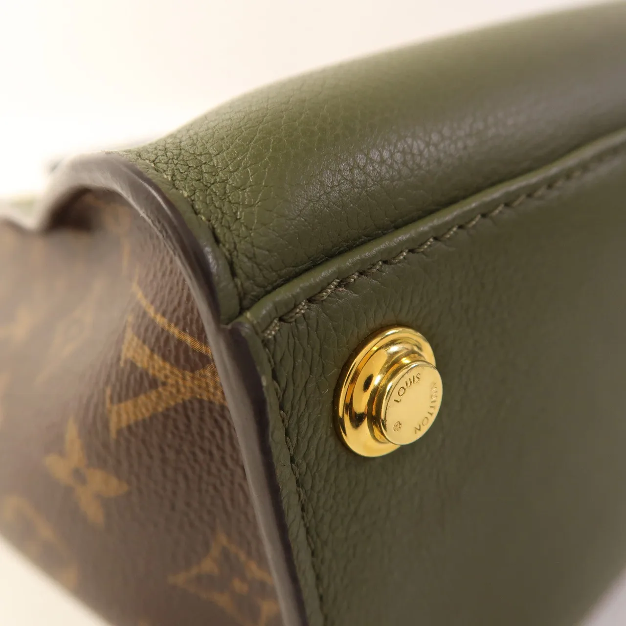 LOUIS VUITTON On My Side M55302 兩用包 塗層帆布 卡其色 / 棕色 / Green 塗層帆布 中古品A - 縮圖 12