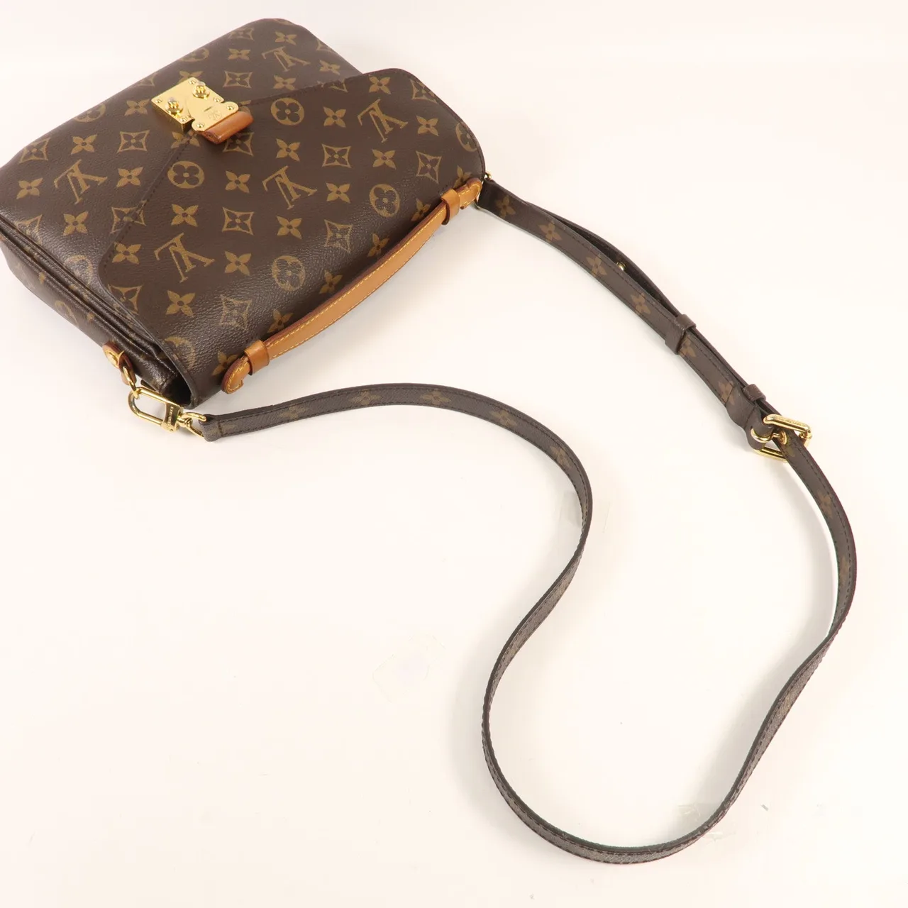 LOUIS VUITTON Pochette Metis M44875 兩用包 塗層帆布 棕色 塗層帆布 中古品B - 縮圖 6
