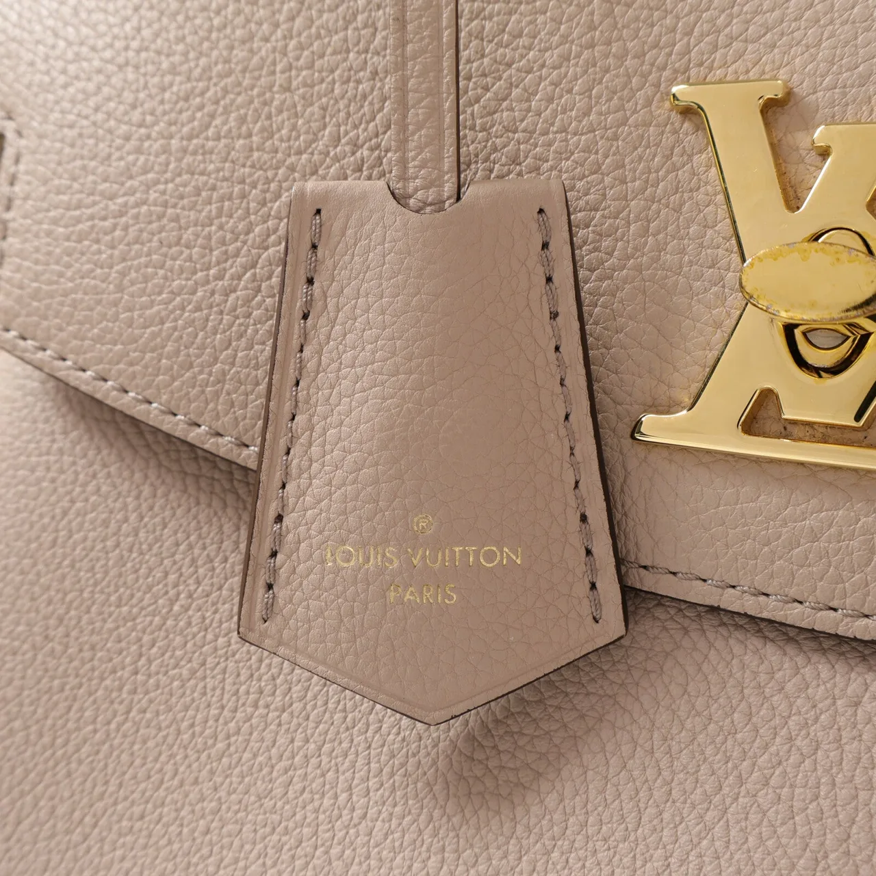 LOUIS VUITTON Lock Me M56094 兩用包 牛皮 米色 / Grey 牛皮 中古品A - 縮圖 7