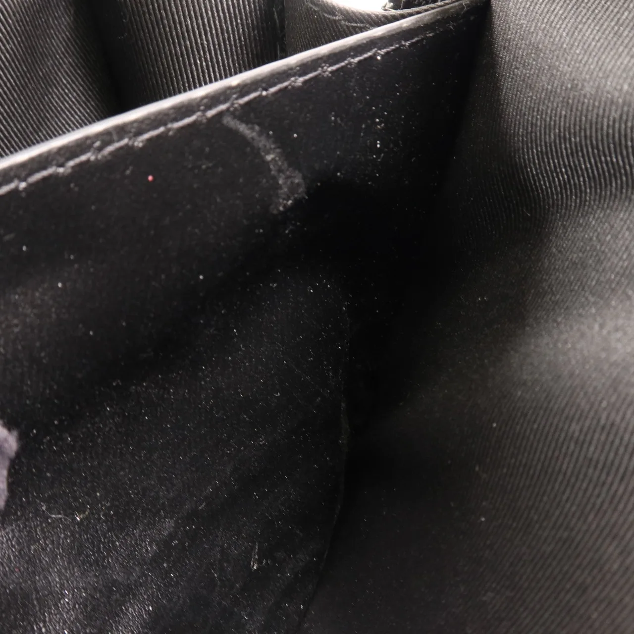 LOUIS VUITTON Soft Trunk M80224 Shoulder Bag Calfskin 黑色 / Black Calfskin Rank B - Thumbnail 13