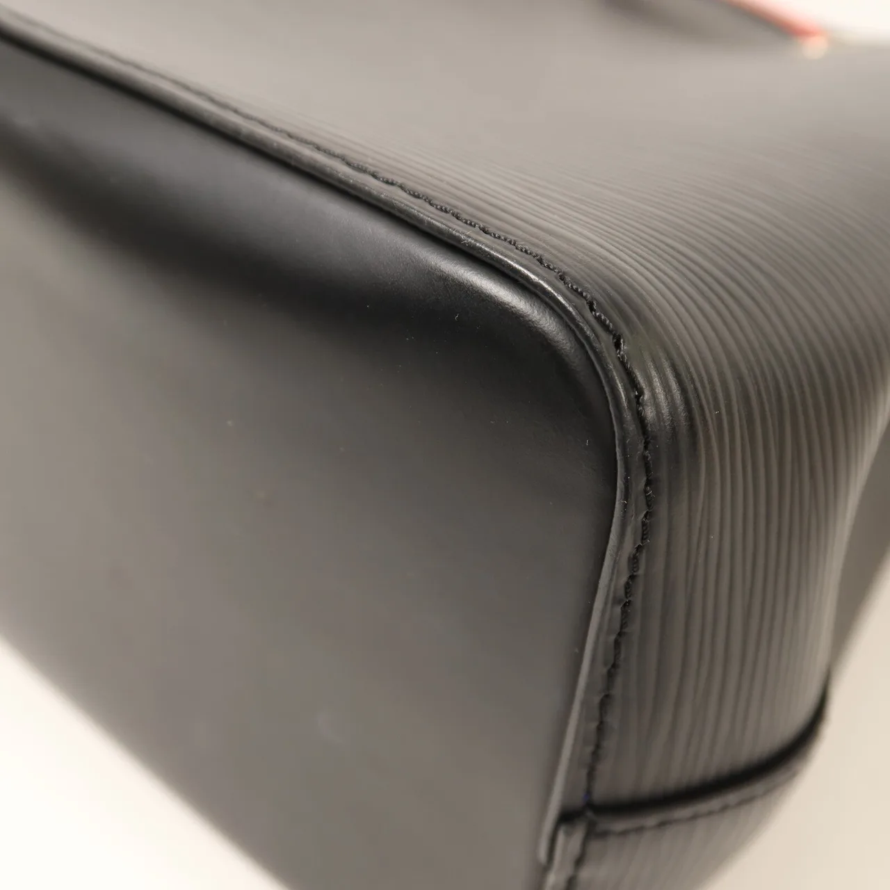 LOUIS VUITTON NeoNoe M52853 2-Way Bag Calfskin 黑色 / 紅色 / Blue Calfskin Rank A - Thumbnail 15