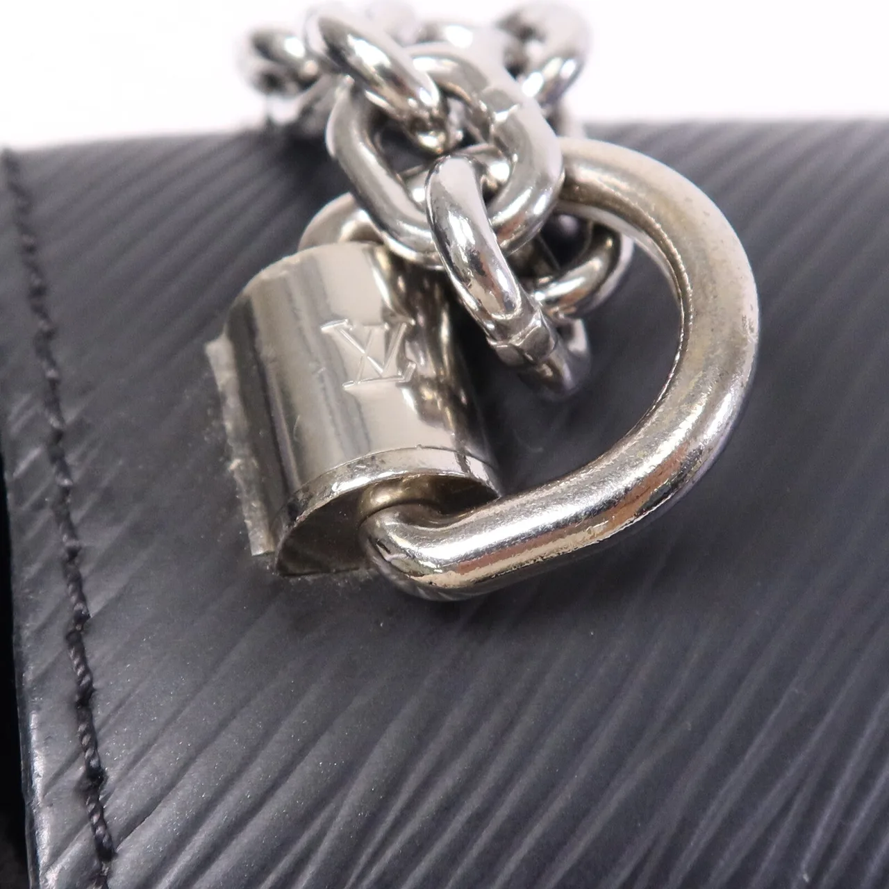 LOUIS VUITTON Twist M21110 肩背包 牛皮 黑色 牛皮 中古品A - 縮圖 17