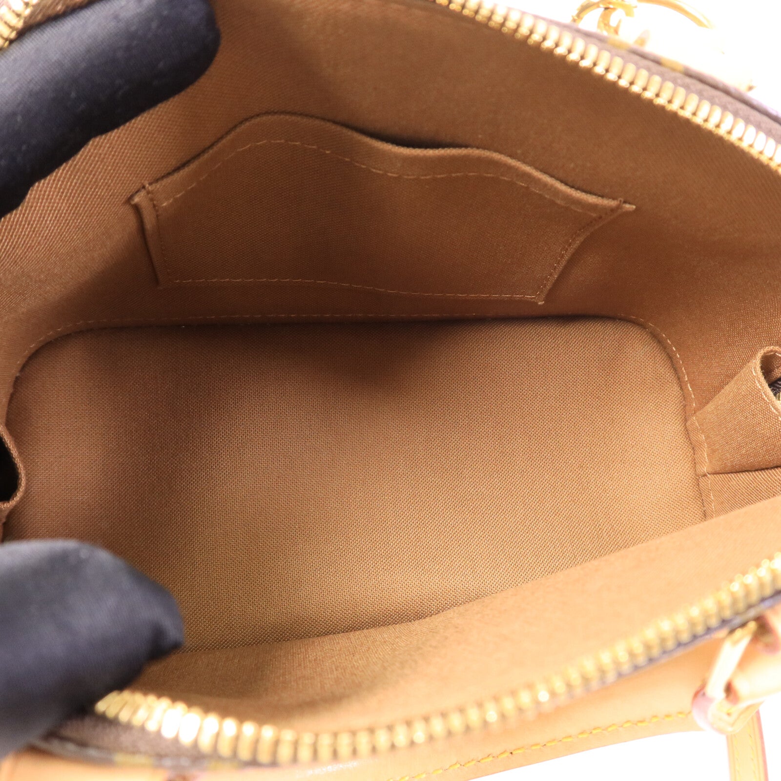 LOUIS VUITTON Alma M46990 肩背包 塗層帆布 5