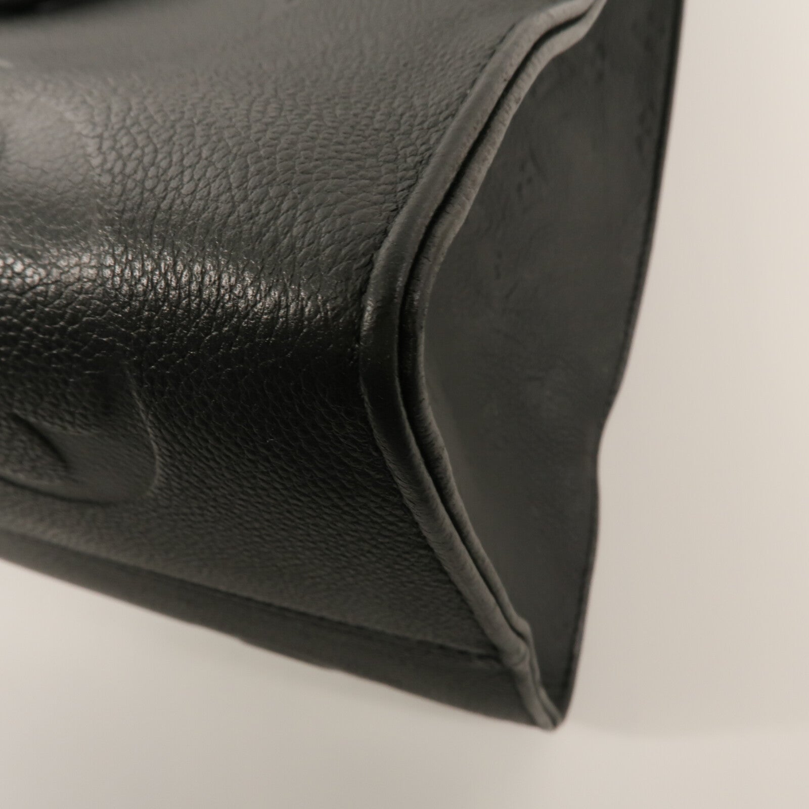 LOUIS VUITTON OnTheGo M44925 2-Way Bag Calfskin 13