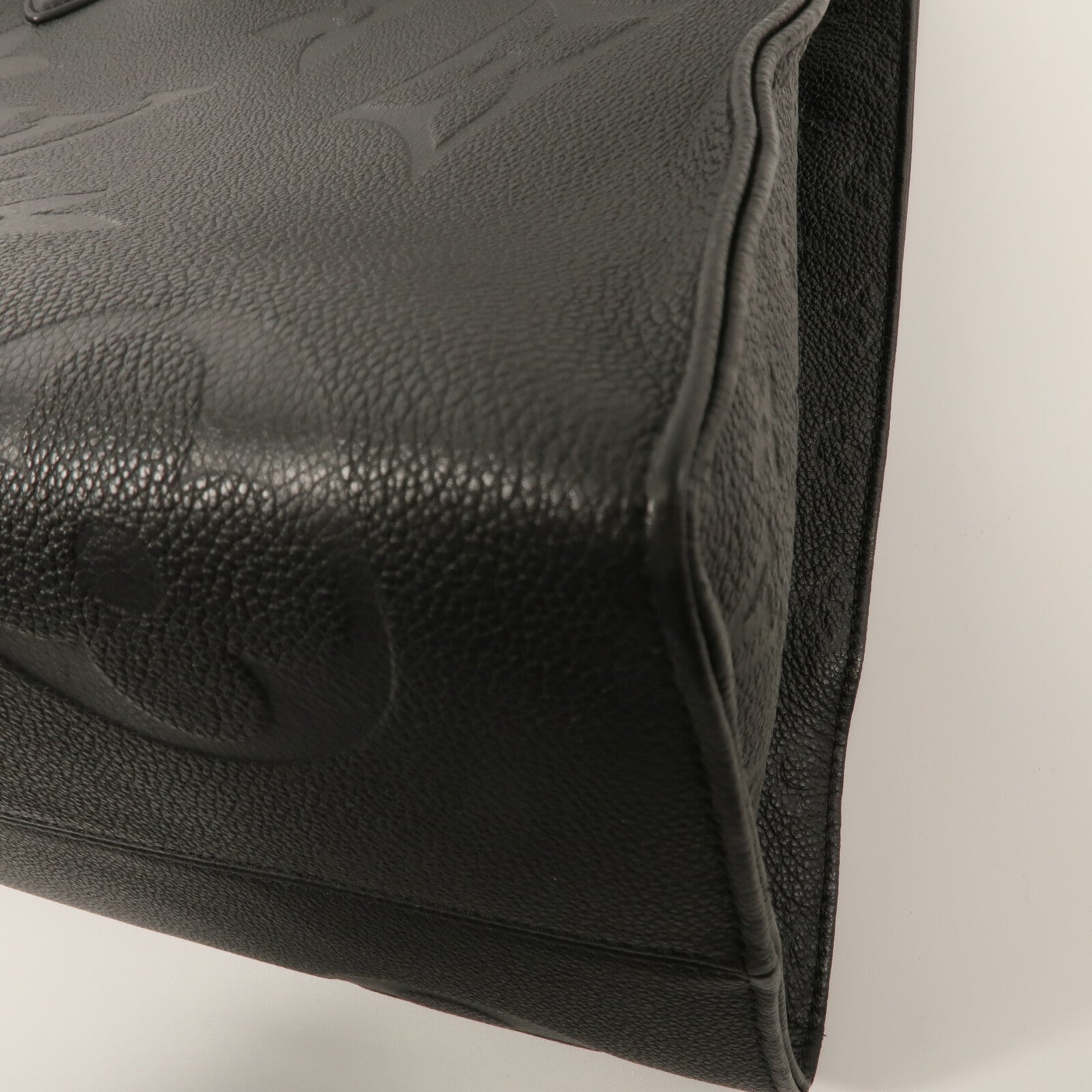 LOUIS VUITTON OnTheGo M44925 2-Way Bag Calfskin 15