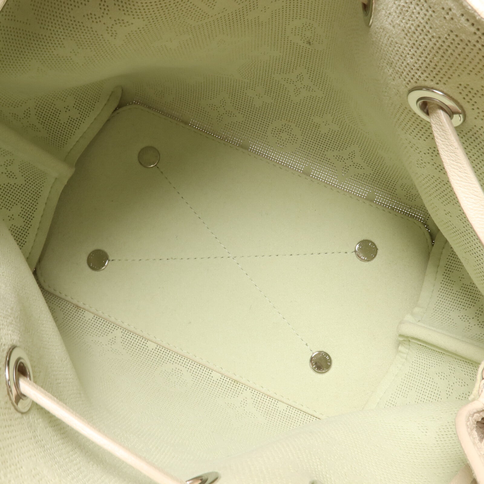 LOUIS VUITTON Bella M23987 2-Way Bag Calfskin 5