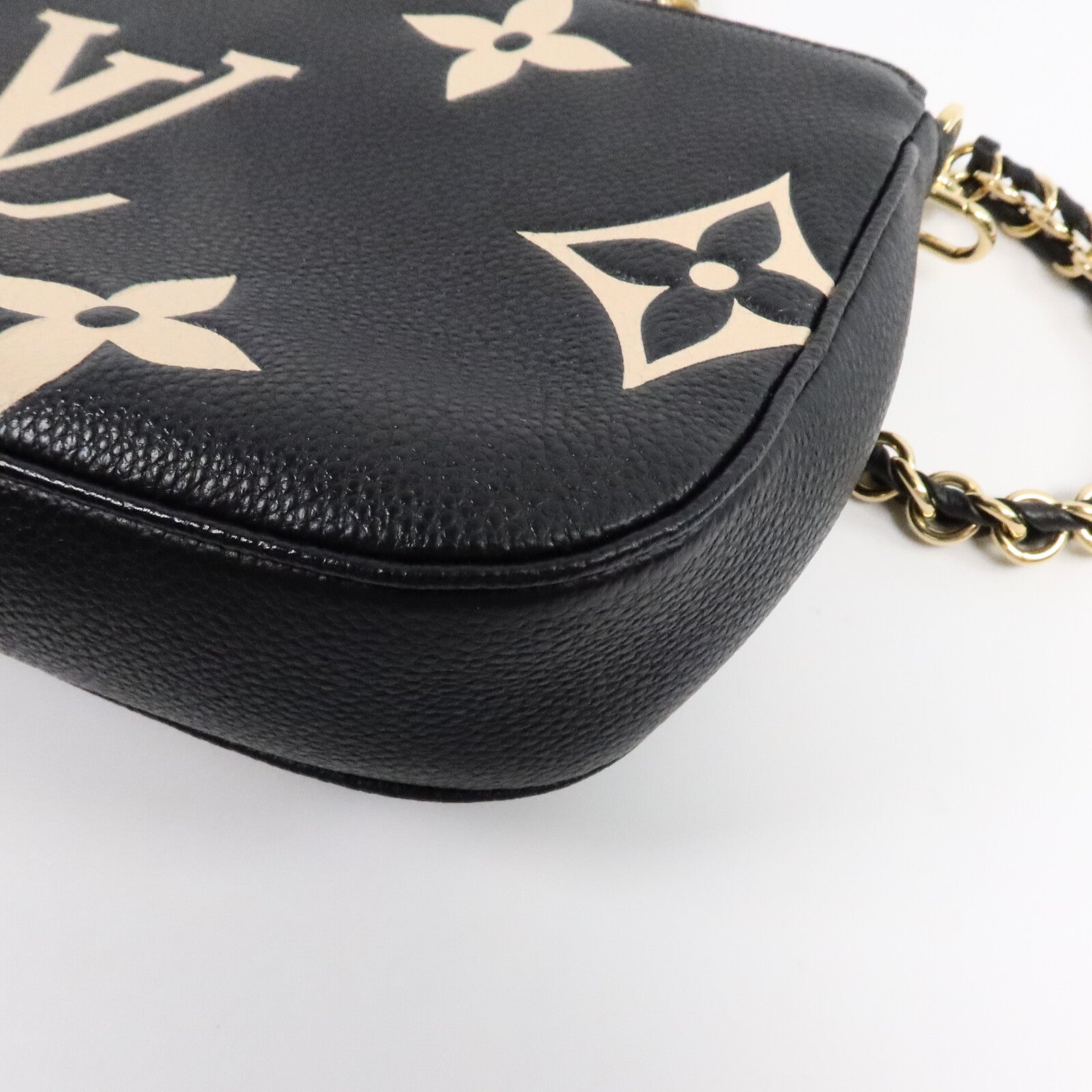LOUIS VUITTON Multi Pochette M45777 2-Way Bag Calfskin 11