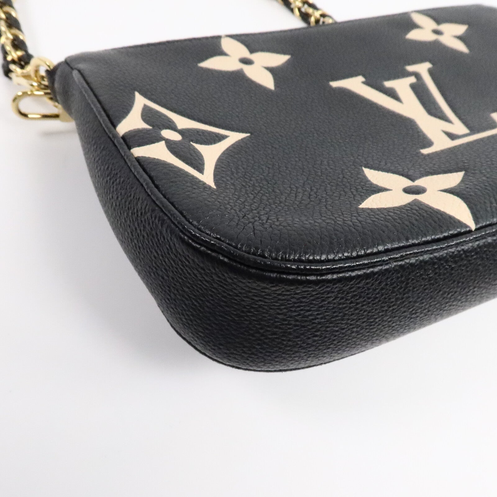 LOUIS VUITTON Multi Pochette M45777 2-Way Bag Calfskin 12