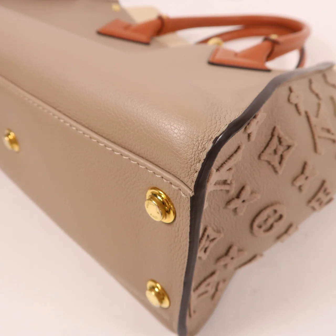 LOUIS VUITTON On My Side M53825 手提包 牛皮 米色 牛皮 中古品B - 縮圖 6