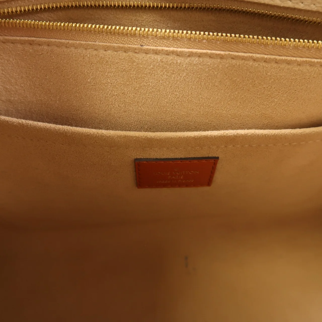 LOUIS VUITTON On My Side M53825 手提包 牛皮 米色 牛皮 中古品B - 縮圖 13