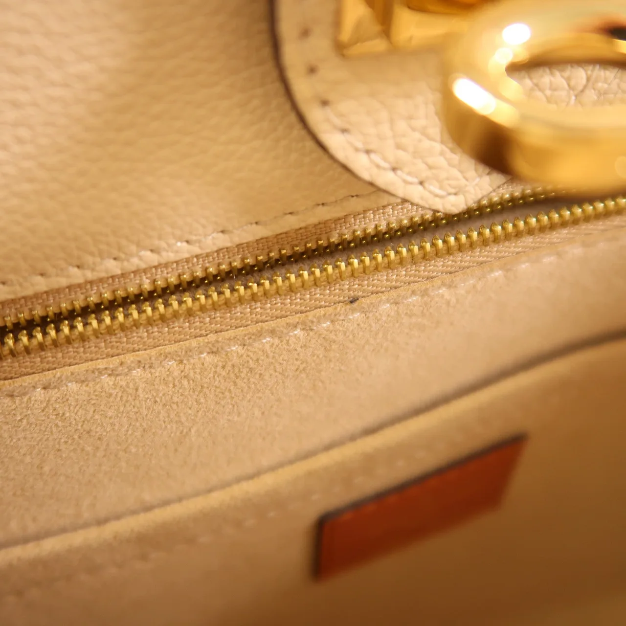 LOUIS VUITTON On My Side M53825 手提包 牛皮 米色 牛皮 中古品B - 縮圖 15