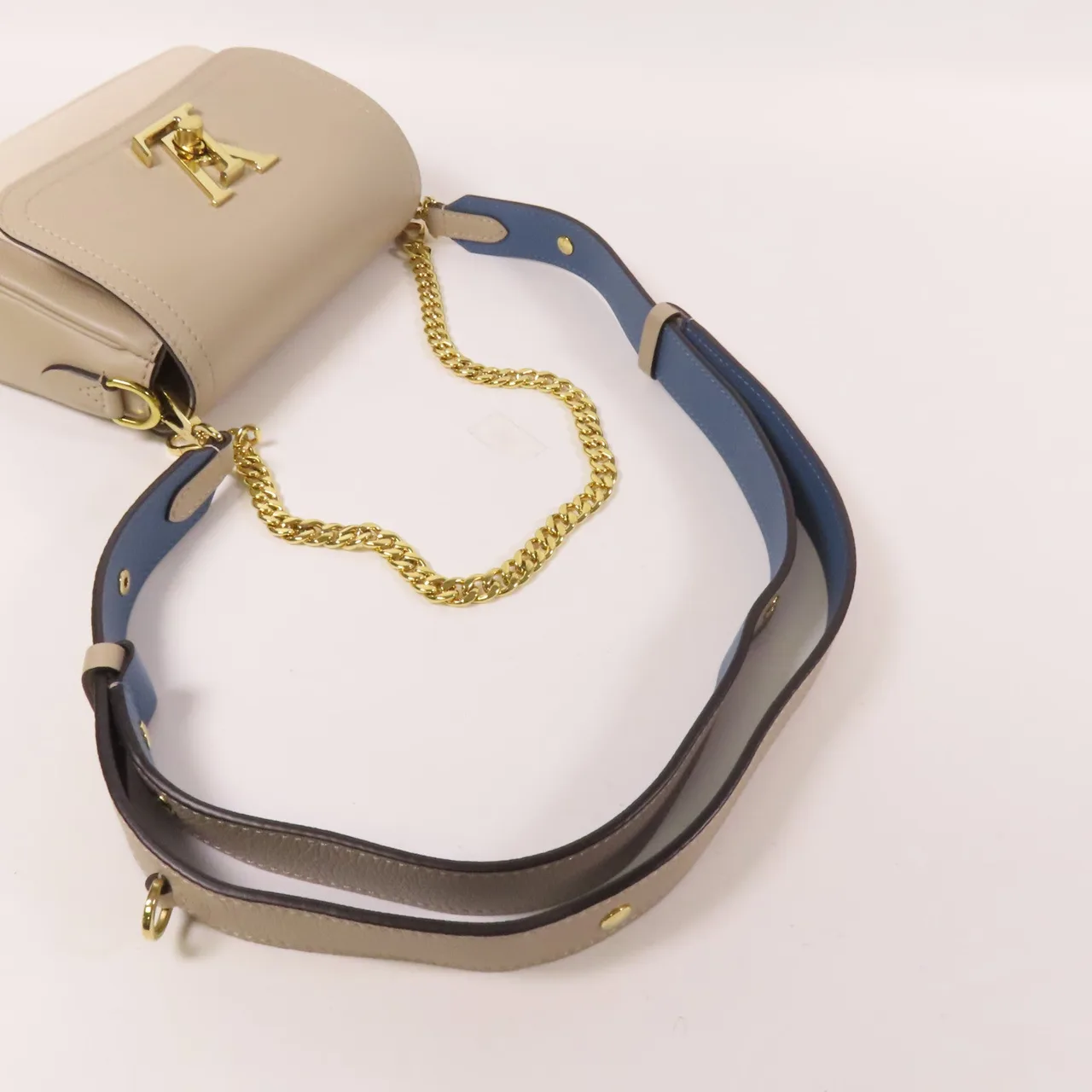 LOUIS VUITTON Lock Me M58554 兩用包 牛皮 灰色 / Grey 牛皮 中古品A - 縮圖 6