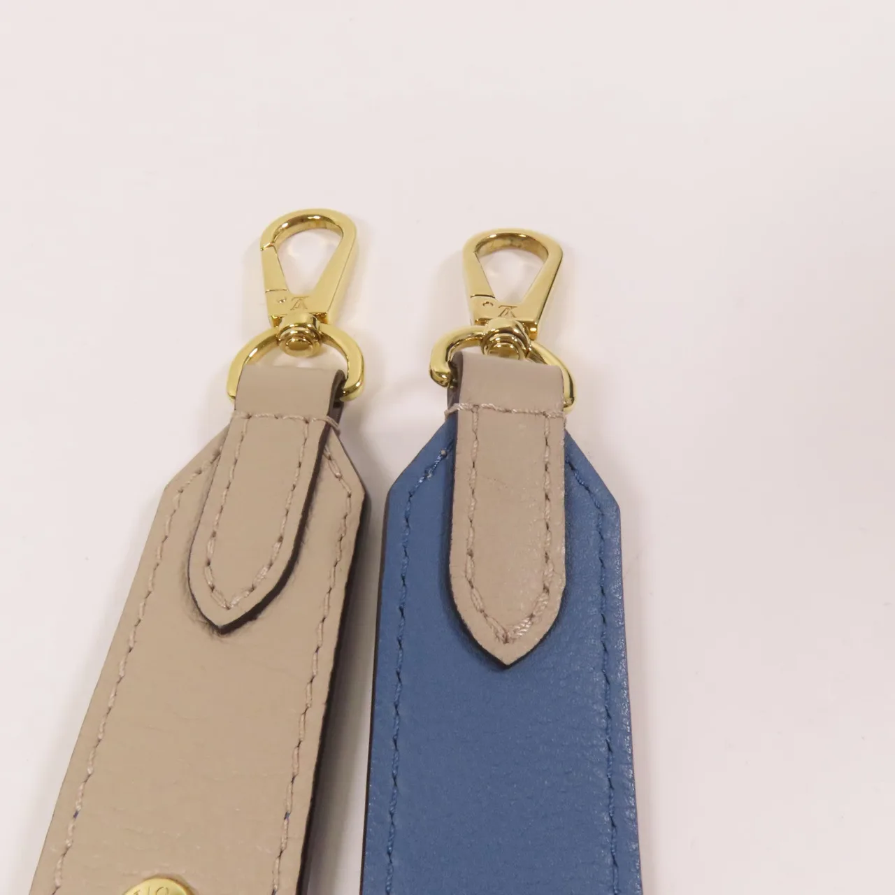 LOUIS VUITTON Lock Me M58554 兩用包 牛皮 灰色 / Grey 牛皮 中古品A - 縮圖 7