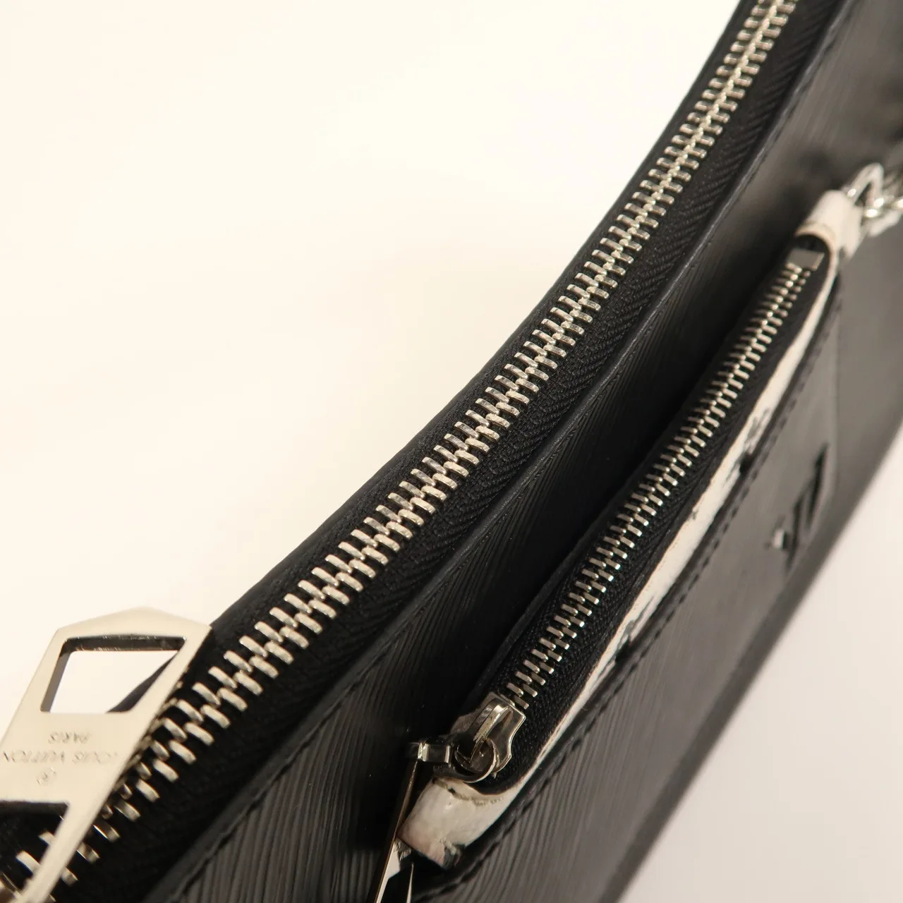 LOUIS VUITTON Marelle M80689 2-Way Bag Calfskin 黑色 / Black Calfskin Rank A - Thumbnail 15