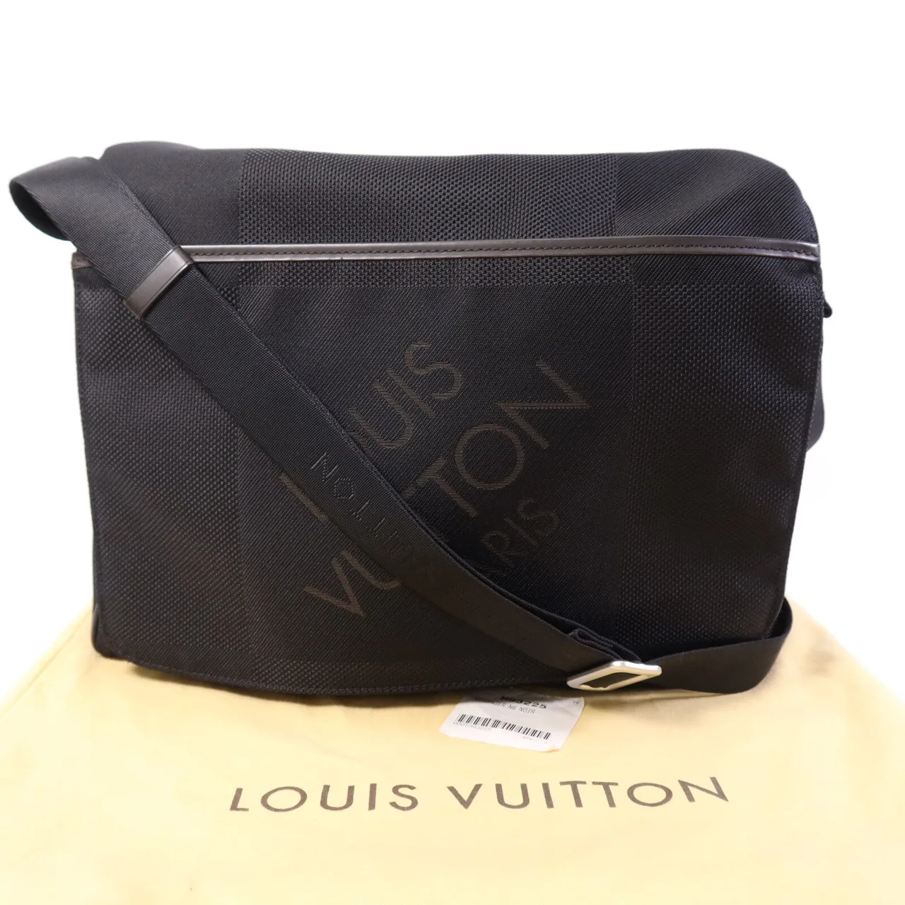 LOUIS VUITTON M93618 Shoulder Bag Nylon 黑色 / Black Nylon Rank A - Thumbnail 16