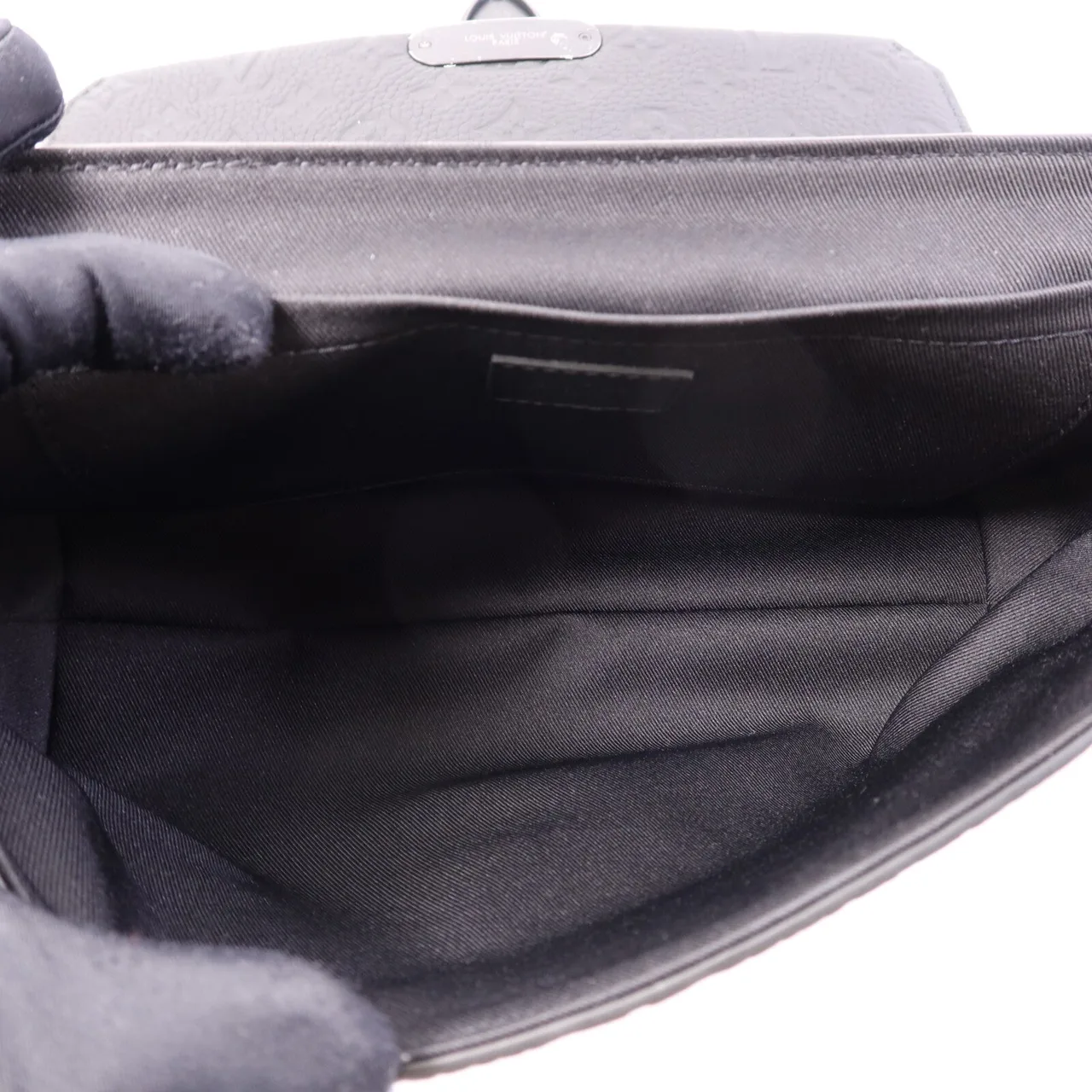 LOUIS VUITTON M23741 Shoulder Bag Calfskin 黑色 / Black Calfskin Rank A - Thumbnail 5