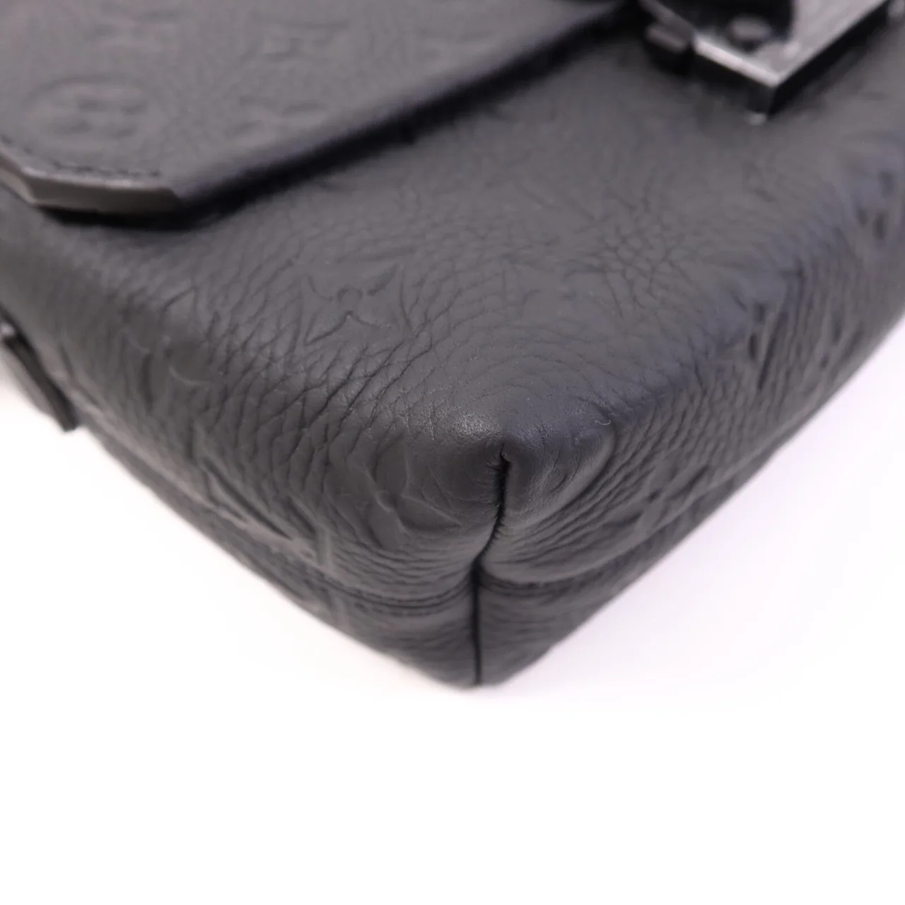 LOUIS VUITTON M23741 Shoulder Bag Calfskin 黑色 / Black Calfskin Rank A - Thumbnail 11