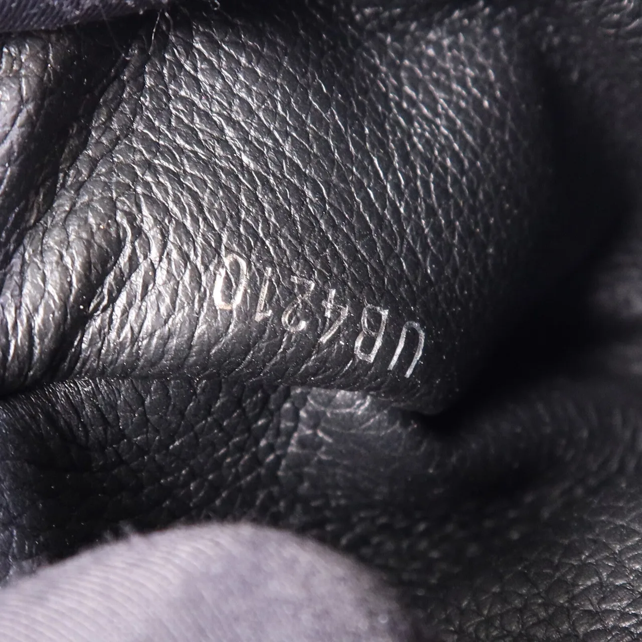 LOUIS VUITTON Lock Me M68709 Shoulder Bag Calfskin 黑色 Calfskin Rank A - Thumbnail 13