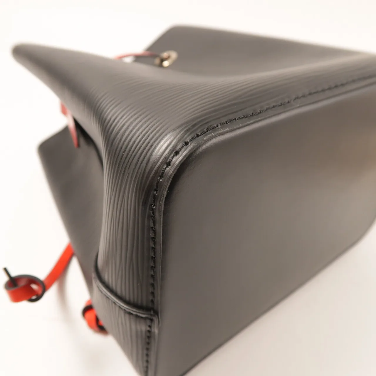 LOUIS VUITTON NeoNoe M52853 2-Way Bag Calfskin 黑色 / 紅色 / Black Calfskin Rank B - Thumbnail 12